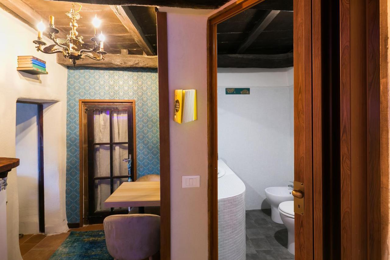 Opera Suites - Le Notti Bianche Calcata Εξωτερικό φωτογραφία